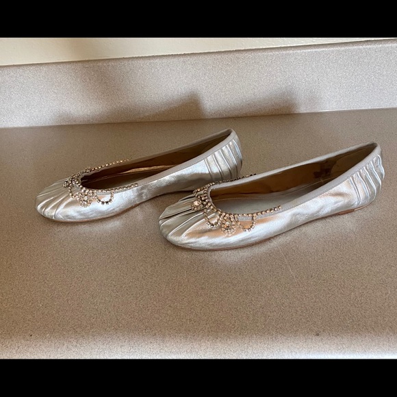NEW BCBGMAXAZRIA Jeweled Flats - Picture 2 of 6